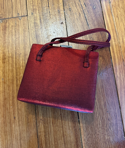 Romanitc red evening bag